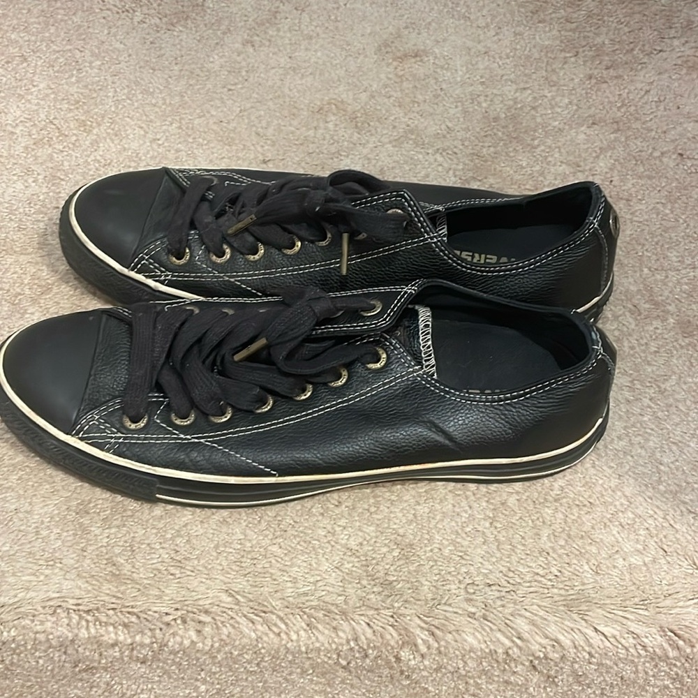 Italian leather black/off white trim converse size 11